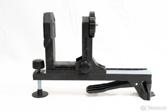 Hilti PM 30-MG – profesionální křížový laser, TOP stav - 17