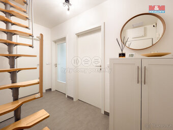 Prodej bytu 2+1, 56 m², Praha, ul. V závětří - 17