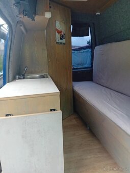 Obytný vůz Mercedes Vito - 17