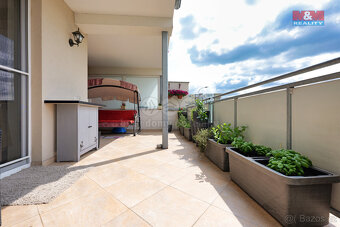 Prodej bytu 2+kk, 66 m², Olomouc, ul. Jeremiášova - 17
