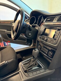 Škoda Superb 2.0 TDi 103kw DSG Facelift - 17