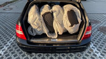 MERCEDES-BENZ C250CDi XENONY HARMAN/KARDON - 17