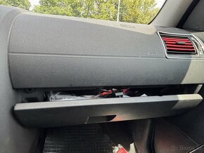 Ford Mondeo - 17