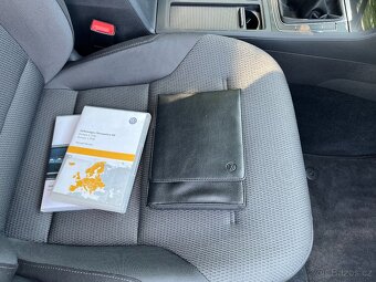 Volkswagen Golf VII 2.0 TDI, 124tkm,NAVI,SERVIS,LED,2x kola - 17