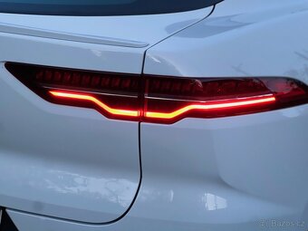 Jaguar iPace EV400 440km dojezd 92t km rv2019 Kuze Parkasist - 17