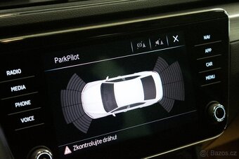 ŠKODA Superb 3 v krásné a jedinečné zelené barvě - 17