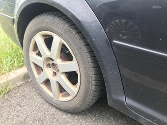 Volkswagen Bora 1.9 TDI - 17