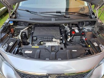 Peugeot 5008 1,2 PT EAT8 ALLURE 121.000 km - 17