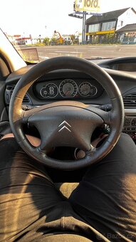 Citroen C5 2.0 HDi 100kw,2005, najeto cca 430 000 - 17
