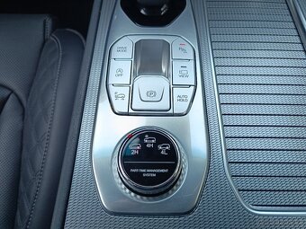 SsangYong Rexton Premium 4x4 rok 2023 najeto: 22.524 km - 17