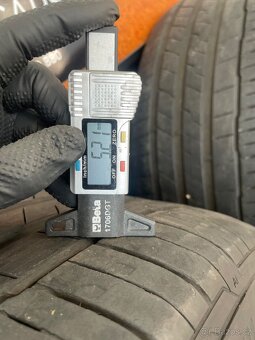 Originál Alu kola AUDI Q8 21” 10Jx21 ET20 pneu 285/45/21 - 17