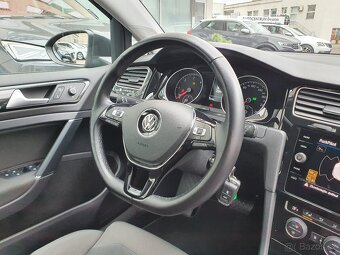 VW Golf 7 Variant Highline 2.0TDI 110kW DSG Webasto Matrix - 17