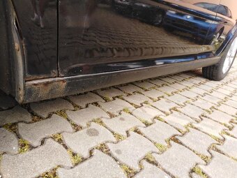 VW GOLF 5,, 1,6i BENZIN 75 KW= KLASIKA  ZA  59000 KČ - 17