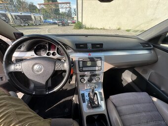 Volkswagen Passat Automat DSG-Parrot-Nová STK - 17
