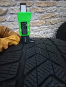 BMW X5 X6 sada 19" Styling 735, zimní pneu Pirelli 265/50 - 17