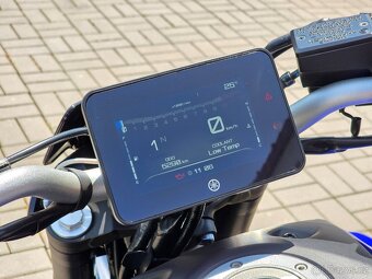 Yamaha MT-07, původ ČR, záruka do 9/2026,doplňky za 25.000Kč - 17