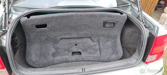 Prodám VW Passat b5 1.9 tdi pd 85kw atj 4motion r.v.2000 - 17