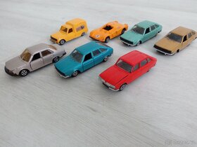 autíčka - angličáky Renault - 17