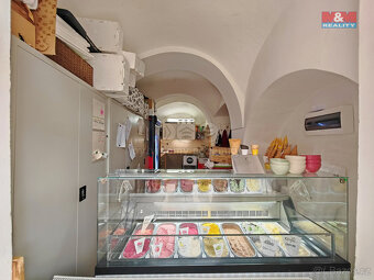 Prodej rodinného domu, 189 m², Horšovský Týn, náměstí Rep. - 17