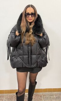 Dámská péřová bunda s pravou liščí kožešinou - 17