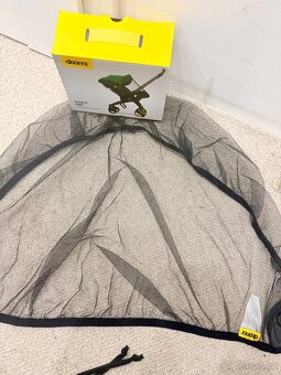 Autosedačka Doona + i ISOFIX základna. - 17