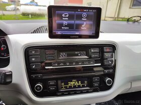 VW e-UP panorama navigace DPH - 17