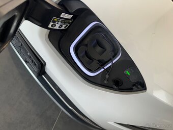 Hyundai Kona Electric 150kw / 64kWh TREND 04/2021 FACELIFT - 17