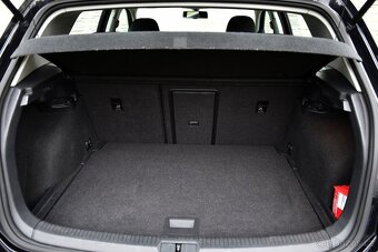 Volkswagen Golf 7 1.4 TSi 6st COMFORTLINE, BiXENONY, VÝHŘEV - 17