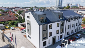 Pronájem exkluzivního bytu 3+kk, ul. Rejskova,... - 17