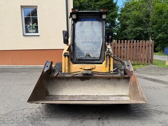 Kolový nakladač KOMATSU SK714 - 17