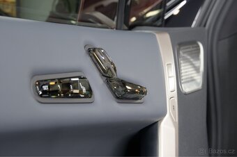 BMW iX xDrive50 - 17