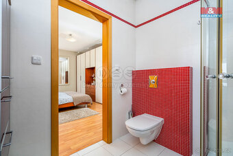 Prodej rodinného domu, 326 m², OV, Praha 10, ul. Kozáková - 17