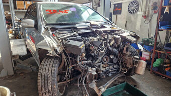 Mercedes Benz R 320 Cdi 4 matic 165kw - 17