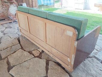 PĚKNÝ VINTAGE ROZKLÁDACÍ FUNKCIONALISTICKÝ GAUČ TON HALABALA - 17