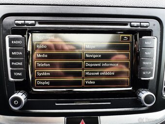 VOLKSWAGEN SHARAN 2.0TDI DSG,KŮŽE,XENONY,KAMERA,TAŽNÉ,7MÍST, - 17