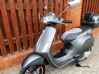 Vespa Sprint 125 iGET - 17