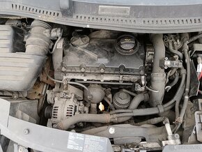 Ford Galaxy 1.9 TDI 96 kW 2004,7 míst - 17