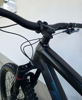 Horské kolo Trek Slash 8 2020 29″ - 17