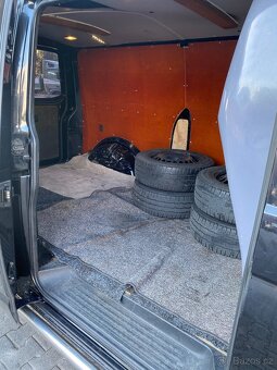 VW T5 Transporter 2.0 103 kw - 17