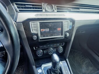Volkswagen Passat Combi 1.4 TSI DSG 110KW  serv 2x klíč - 17