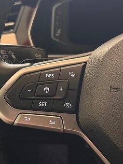 VW Passat 2,0TSI R-Line 140kW 81tkm - 17