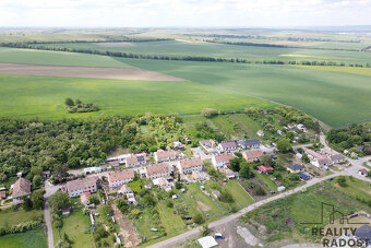 Stavební pozemek v Hnízdě s neuvěřitelnou cenou včetně provi - 17