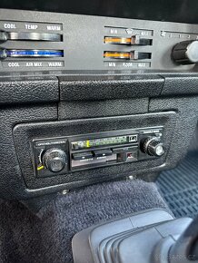 Volvo 240 GL 2.3L 1990 - 17