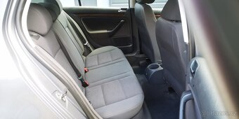 Volkswagen Golf V 1,4i - 16V - 55kw. STK+EM do 1/2027 - 17