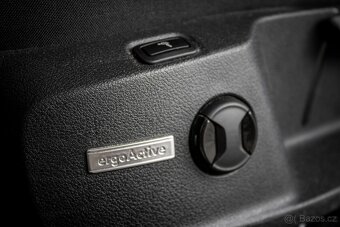 Volkswagen Golf Variant 1.6 TDI BMT 115k Comfortline - 17