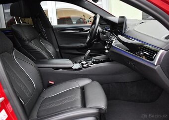 BMW Řada 5 540d xD INDIVIDUAL REZERVACE - 17