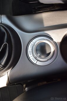 Citroën C-Crosser 2,2HDi PR.SERVIS,TOP STAV - 17