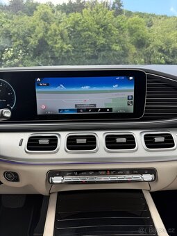 Mercedes Benz GLS - 17