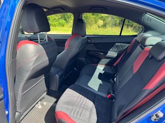Subaru WRX STI 2,5L 221 kw, 2017, 54 tis km, po servisu - 17