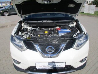 NISSAN X-Trail 1,6 dCi 130 Tekna Automat Pano 2015 - 17